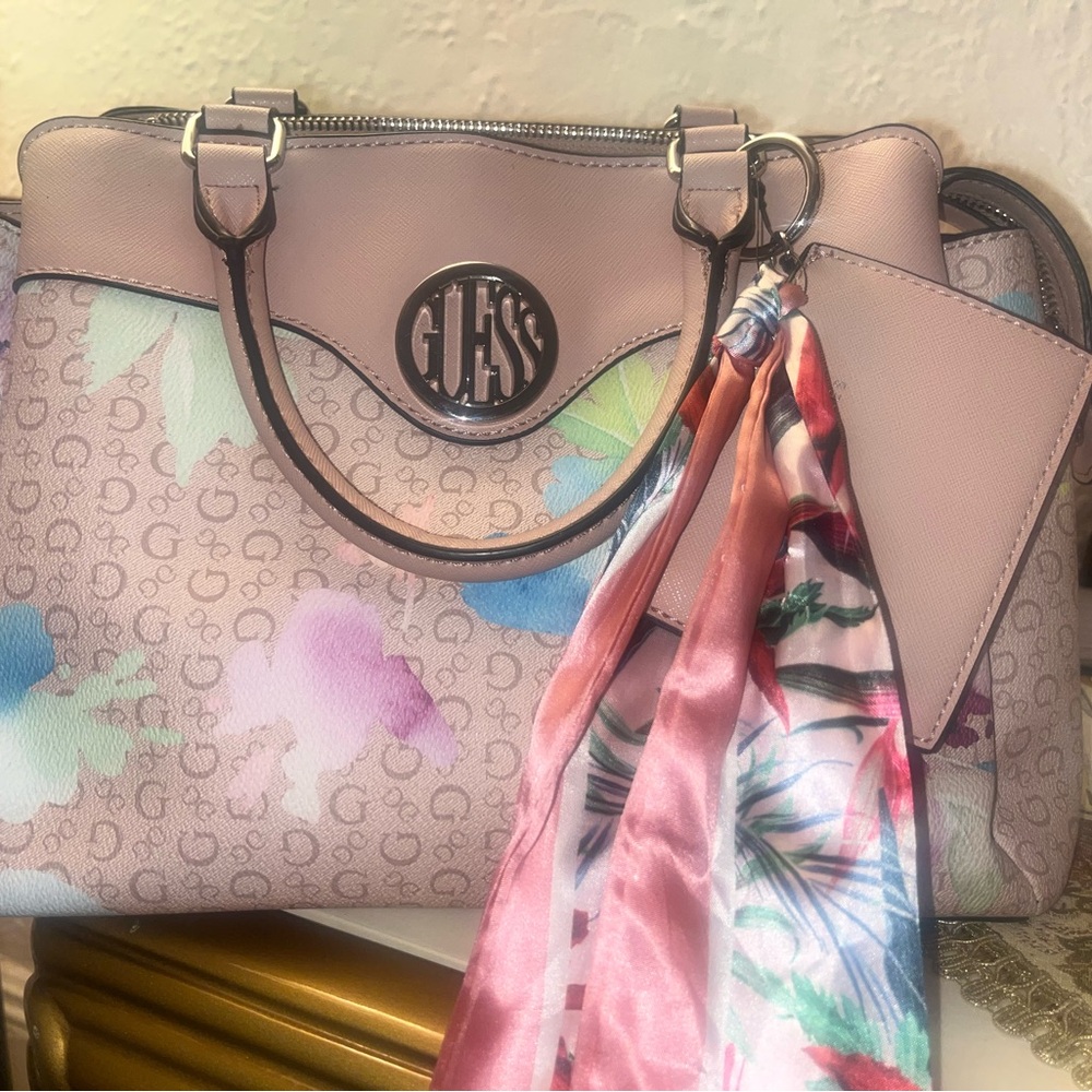 GUESS Pink Floral Women's Bag
